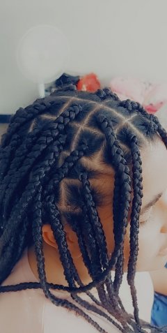 Service : tresses africaines Service : tresses africaines